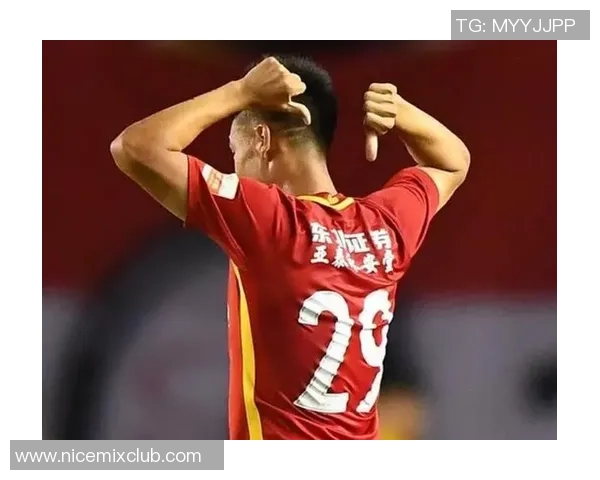 足球明星获得中国绿卡背后的故事与影响分析 足球明星获得中国绿卡背后的故事与影响分析