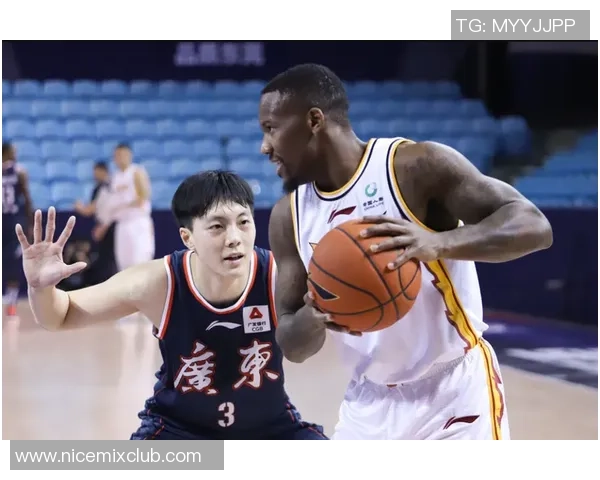 城市马拉松积分榜:重庆攀岩队以63分领跑 城市马拉松积分榜:重庆攀岩队以63分领跑