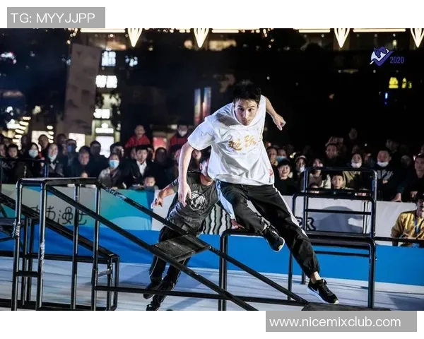 极限运动嘉年华点评:广州街舞队的技术表现 极限运动嘉年华点评:广州街舞队的技术表现