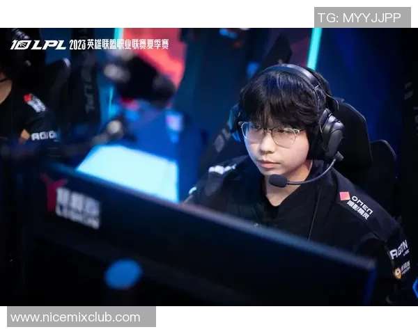 热议英雄联盟：RNG的节奏变革